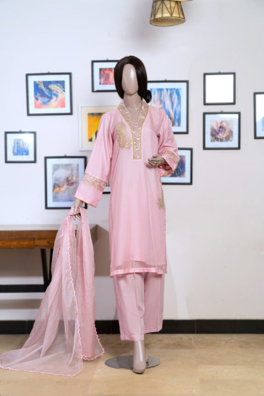 3 Pieces Organza Embroidered Suit(Pret) Pink